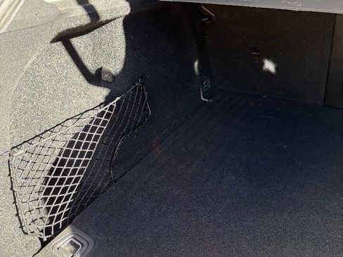 Used 2018 Volvo XC60 T6 Inscription w/ Convenience Package image 22