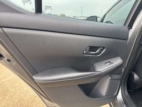 Certified 2024 Nissan Sentra SV image 19