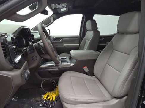 New 2026 Chevrolet Silverado 1500 LTZ w/ Z71 Off-Road Package image 21