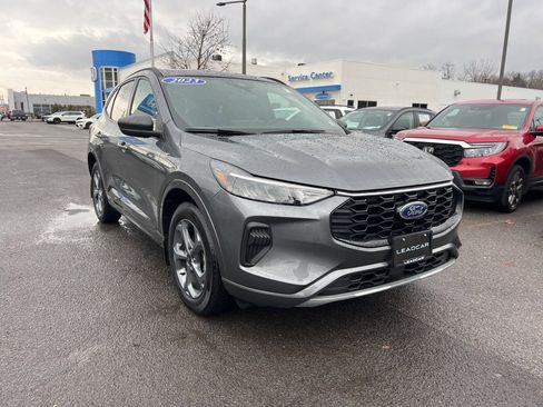 Used 2023 Ford Escape ST-Line w/ Tech Pack #1 image 7