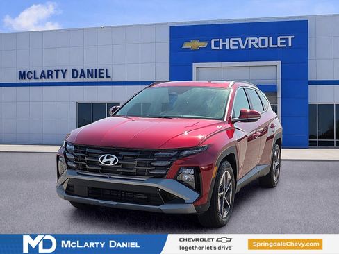 Used 2026 Hyundai Tucson SEL FWD image 2