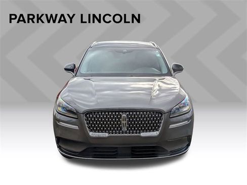 Used 2022 Lincoln Corsair FWD w/ Premium Package image 2
