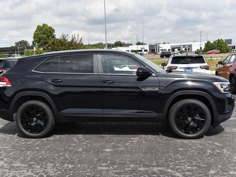 New 2026 Volkswagen Atlas Cross Sport SE AWD/4WD image 5