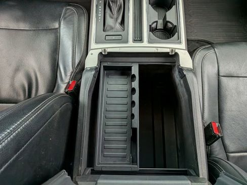 Used 2016 Ford F150 Lariat w/ Equipment Group 502A Luxury AWD/4WD image 30