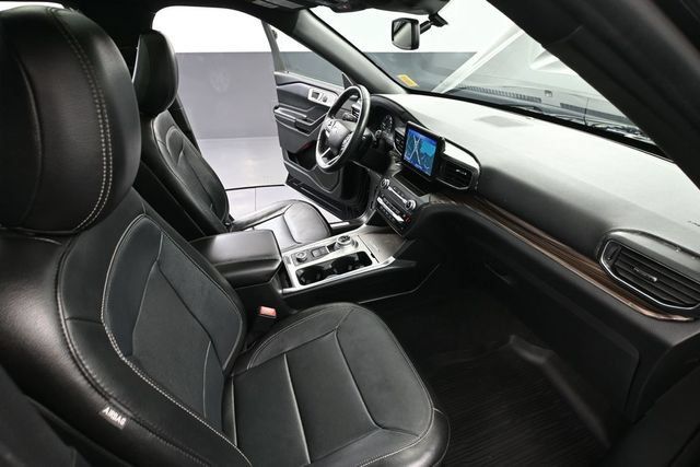 Used 2020 Ford Explorer Limited AWD/4WD image 47