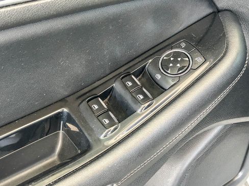 Used 2015 Ford Edge Sport FWD image 25