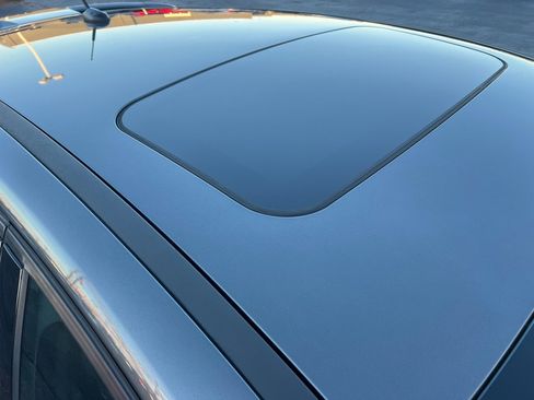 Used 2017 Ford Focus ST w/ Equipment Group 402A image 9