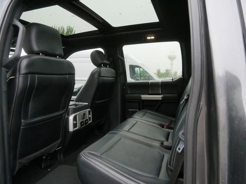 Used 2018 Ford F150 Lariat w/ Equipment Group 502A Luxury AWD/4WD image 16