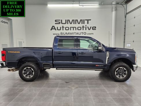 Used 2023 Ford F350 Lariat w/ Lariat Ultimate Package AWD/4WD image 1