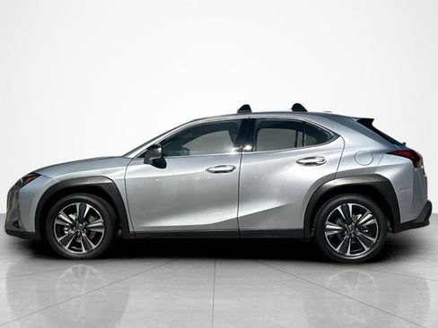 Used 2025 Lexus UX 300h FWD w/ Accessory Package (Z2) image 2