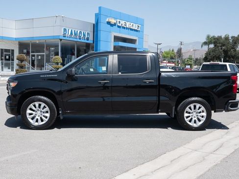 Used 2022 Chevrolet Silverado 1500 Custom RWD image 7