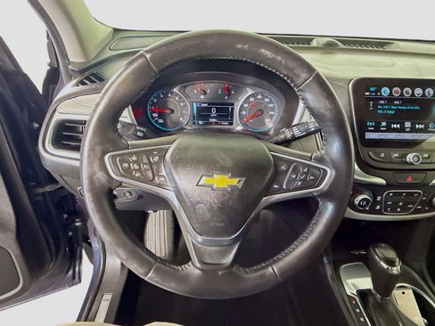 Used 2018 Chevrolet Equinox Premier FWD image 13