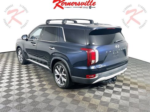 Used 2021 Hyundai Palisade SEL w/ Convenience Package image 5