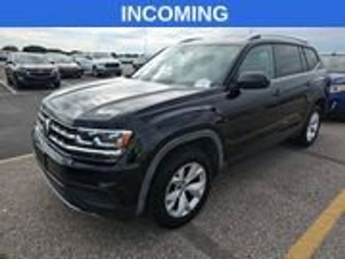 Used 2019 Volkswagen Atlas S FWD image 1