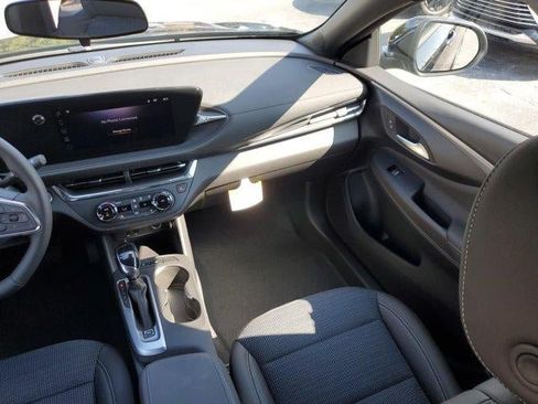 New 2026 Buick Envista Preferred w/ Convenience I Package FWD image 7