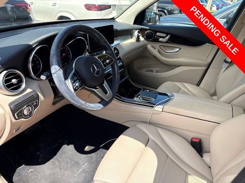 Used 2021 Mercedes-Benz GLC 300 image 5