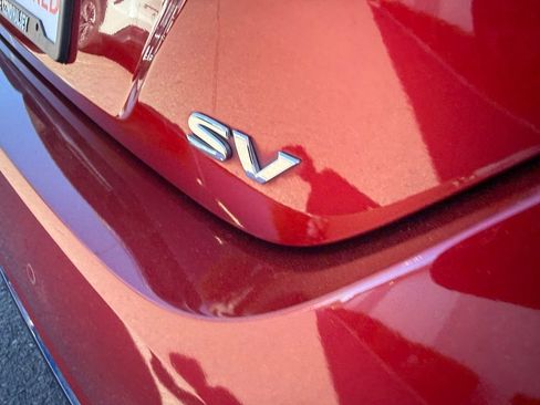 Certified 2020 Nissan Leaf SV w/ SV Technology Package FWD image 10