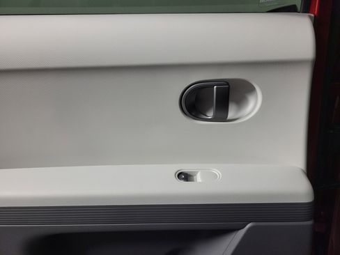 New 2026 Hyundai Ioniq 5 SEL image 30