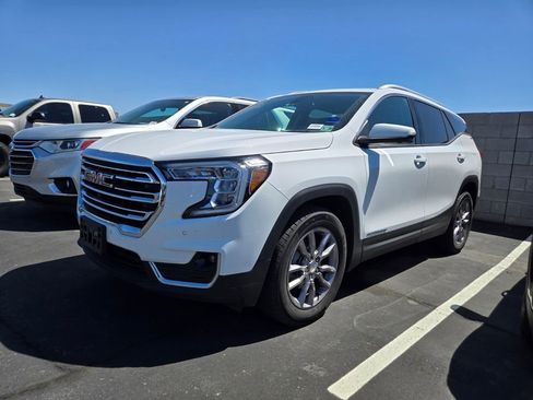 Used 2023 GMC Terrain SLT w/ Tech Package AWD/4WD image 2