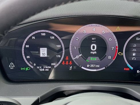 Certified 2025 Porsche Panamera 4S AWD/4WD image 13