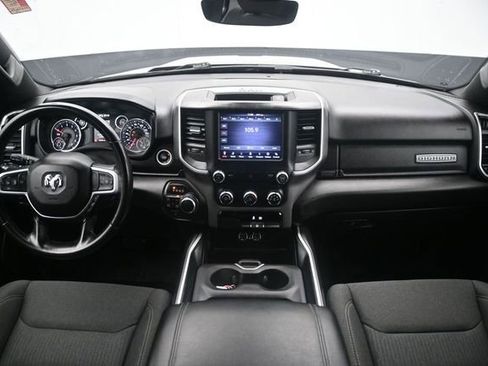 Used 2020 RAM 1500 Big Horn AWD/4WD image 12