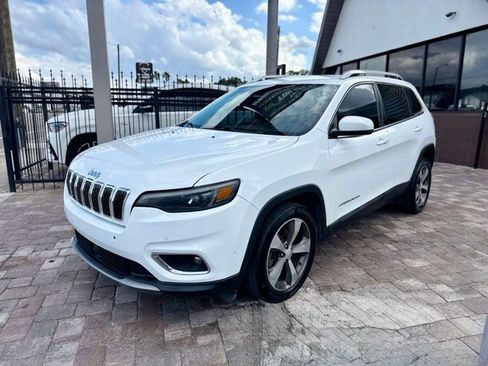 Used 2020 Jeep Cherokee Limited w/ Technology Group FWD image 4