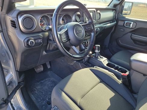 Used 2020 Jeep Gladiator Sport w/ Quick Order Package 24S image 17