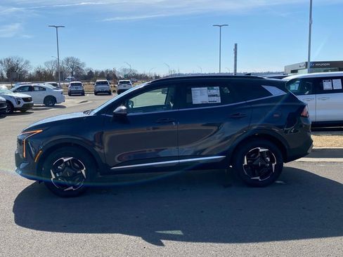 New 2026 Kia Sportage EX AWD/4WD image 4