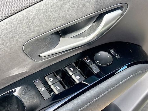 New 2025 Hyundai Santa Cruz Limited image 18