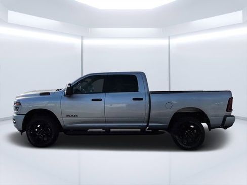 Used 2026 RAM 2500 Big Horn AWD/4WD image 6
