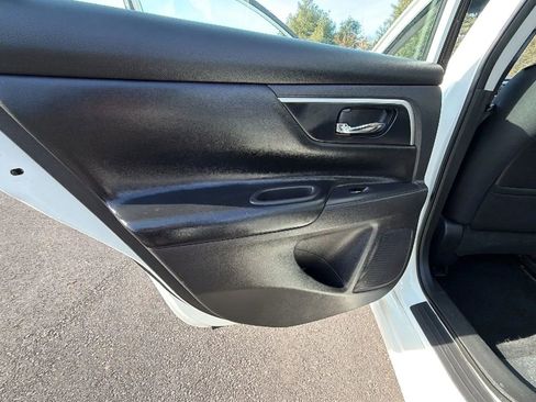 Used 2017 Nissan Altima 2.5 SR image 31