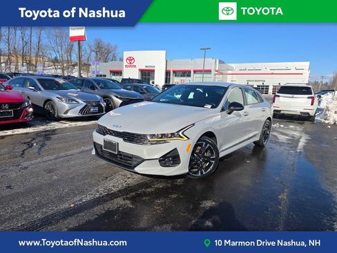 Used 2024 Kia K5 GT-Line w/ GT-Line Premium Package image 1