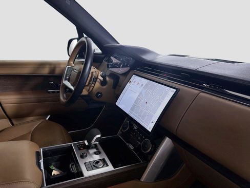 Certified 2023 Land Rover Range Rover SE AWD/4WD image 30