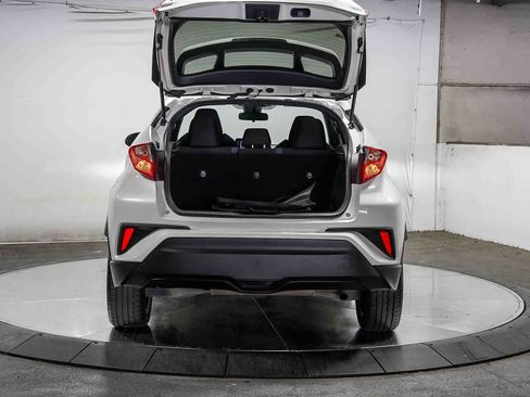 Certified 2021 Toyota C-HR XLE FWD image 27