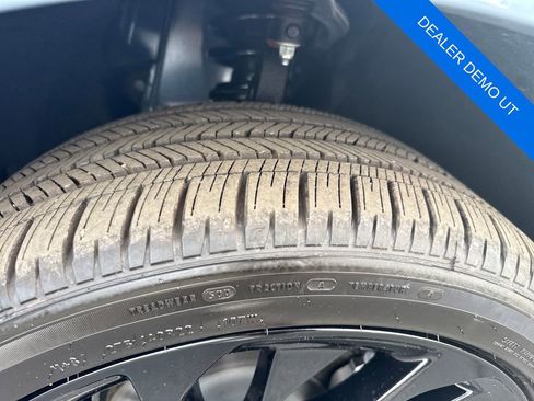 Used 2025 Lincoln Aviator Reserve w/ Jet Appearance Package image 20