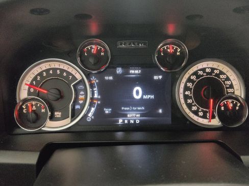 Used 2019 RAM 1500 Warlock RWD image 23
