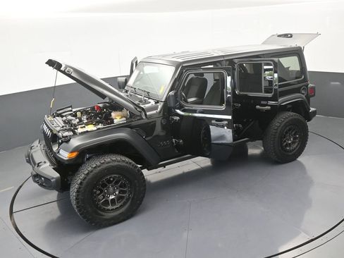 Used 2022 Jeep Wrangler Unlimited Sport w/ Xtreme Recon 35" Tire Package AWD/4WD image 65