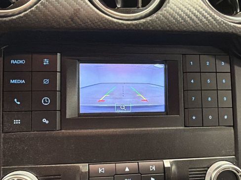Used 2019 Ford Mustang Coupe RWD image 18