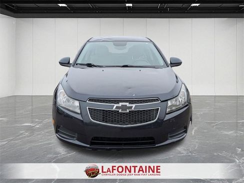 Used 2014 Chevrolet Cruze LT image 8