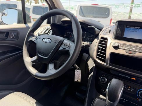 Used 2022 Ford Transit Connect XL FWD image 32