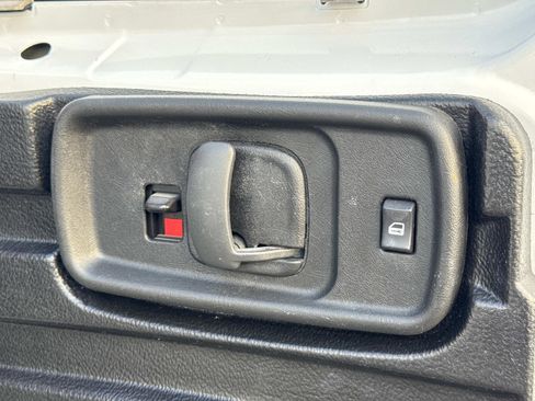 Used 2024 GMC Savana 2500 w/ Driver Convenience Package image 22