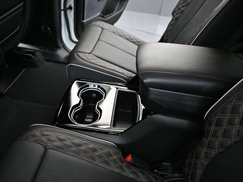 Used 2025 Jeep Grand Cherokee L Summit AWD/4WD image 12