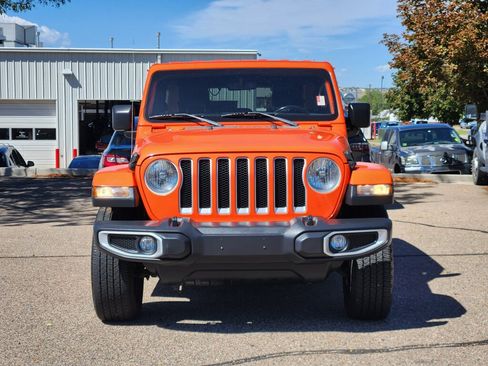 Used 2018 Jeep Wrangler Unlimited Sahara AWD/4WD image 5