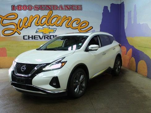 Used 2019 Nissan Murano SL image 2