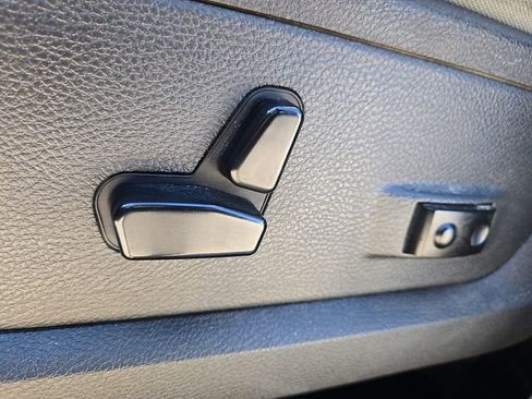 Used 2019 RAM 1500 Lone Star image 23