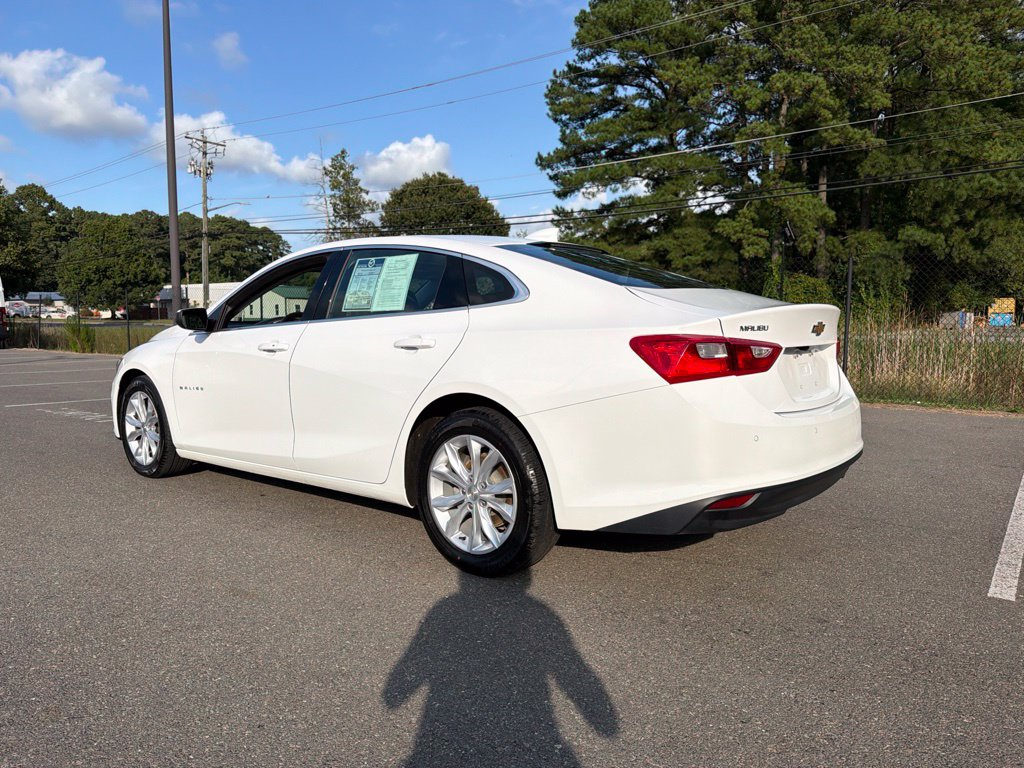 Used 2024 Chevrolet Malibu LT FWD image 7