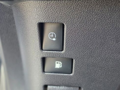 Used 2019 Toyota Prius Prime Advanced image 41