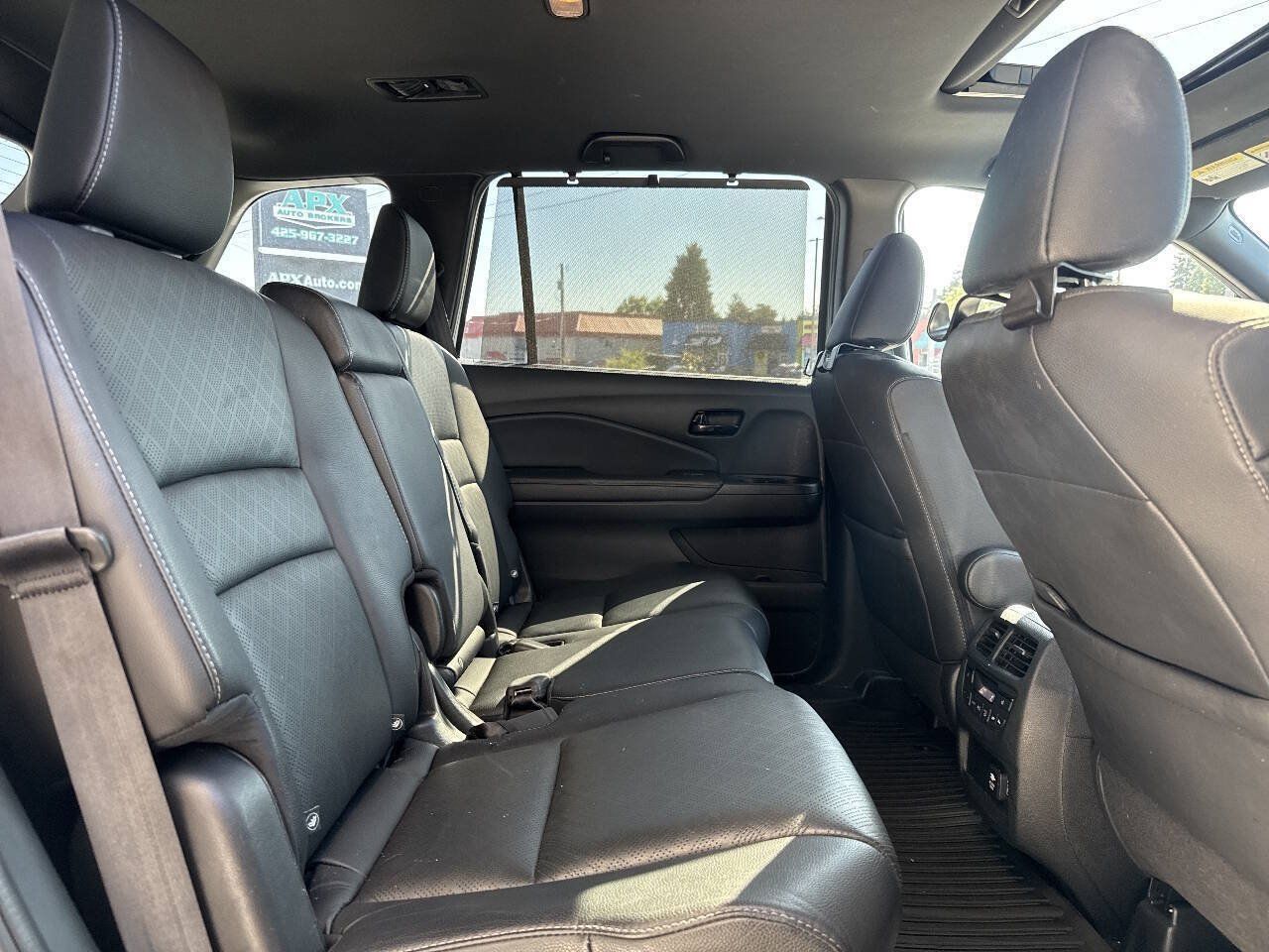 Used 2023 Honda Passport Elite image 20