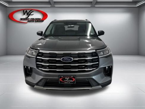 New 2026 Ford Explorer Active w/ Active Comfort Package RWD image 2