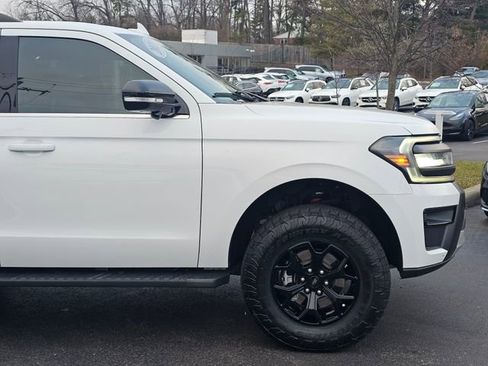 Used 2023 Ford Expedition Timberline image 6